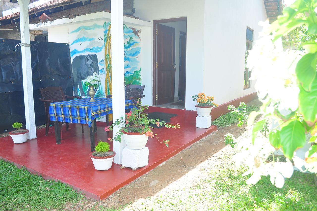 Bentota Orchid House Acomodação com café da manhã Exterior foto
